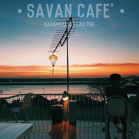 Savan Cafe Hostel Szavannakhet Kültér fotó