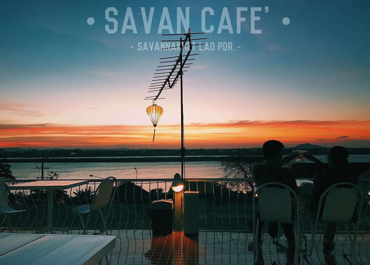 Savan Cafe Hostel Szavannakhet Kültér fotó